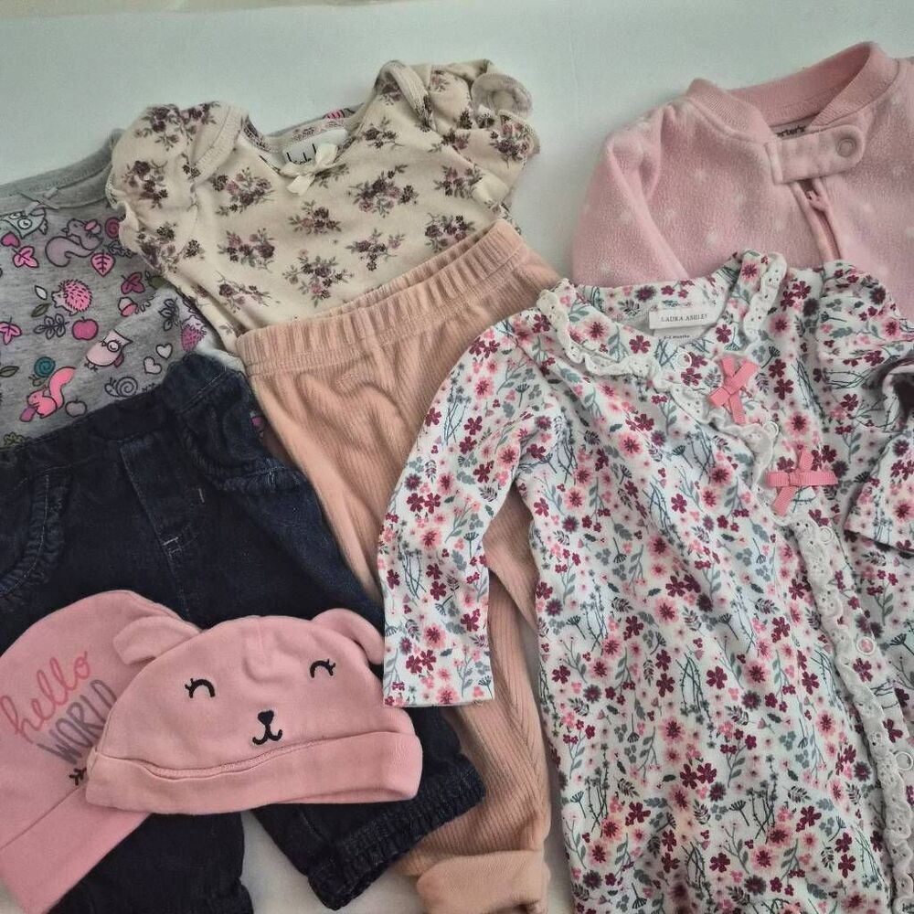 0-3months Baby Girl Clothes: Laura Ashley, Nicole Miller, Carter's, Garanimals